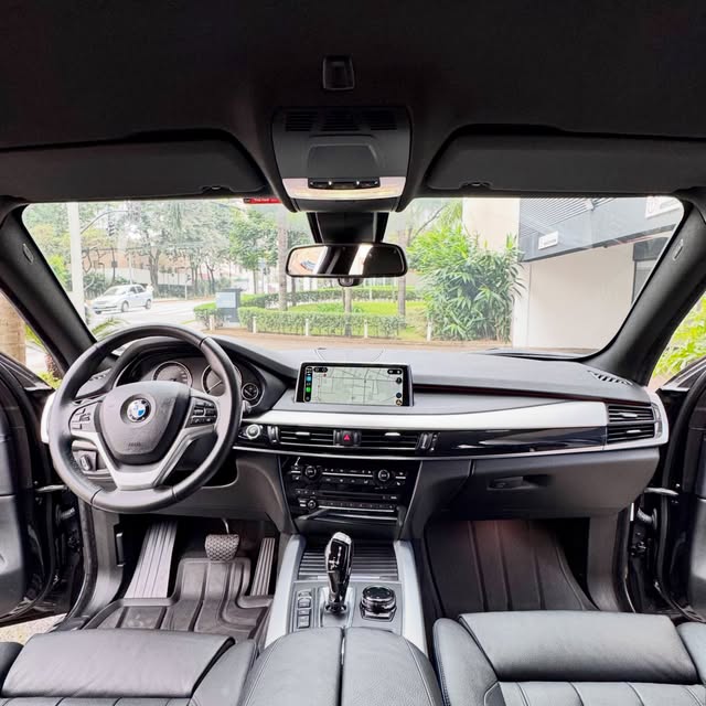 BMW X5 XDRIVE50I SECURITY - Imagem 6
