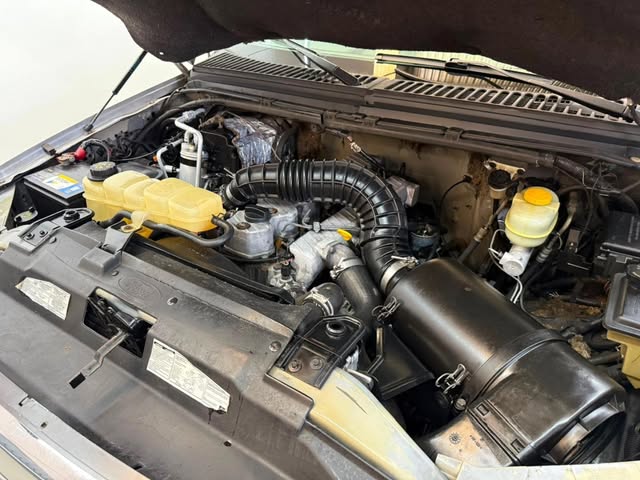 FORD F-250 XLT-L TROPICAMPO - Imagem 20