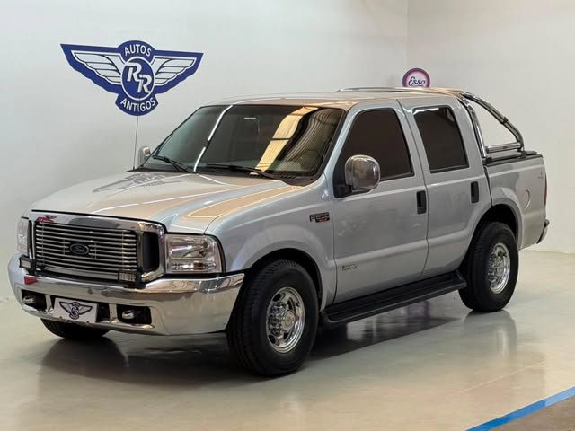 FORD F-250 XLT-L TROPICAMPO - Imagem 3