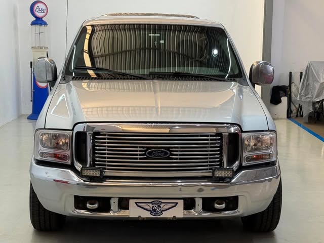 FORD F-250 XLT-L TROPICAMPO - Imagem 6