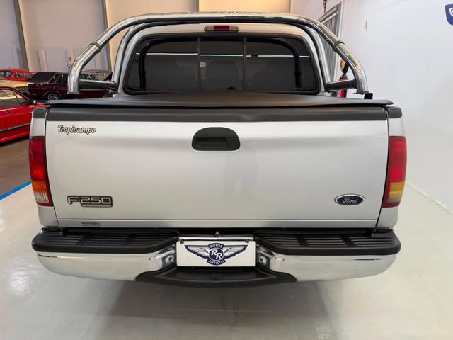 FORD F-250 XLT-L TROPICAMPO - Imagem 7
