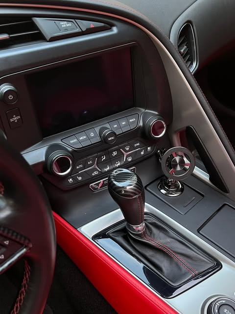 CHEVROLET CORVETTE STINGRAY Z51 - Imagem 14