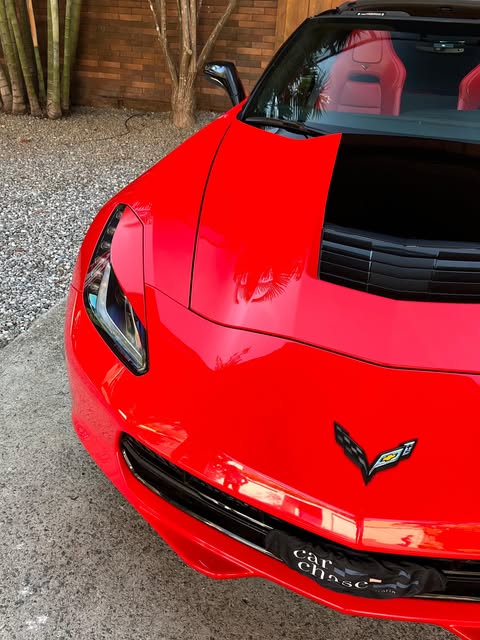 CHEVROLET CORVETTE STINGRAY Z51 - Imagem 9