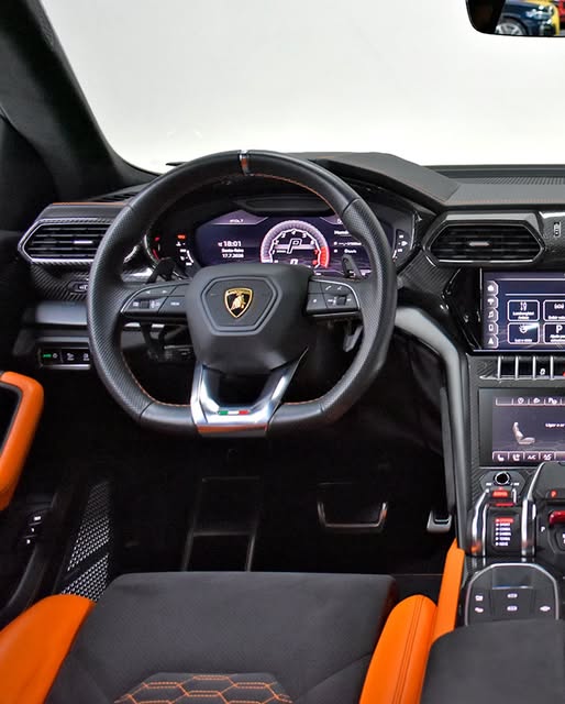 LAMBORGHINI URUS - Imagem 4