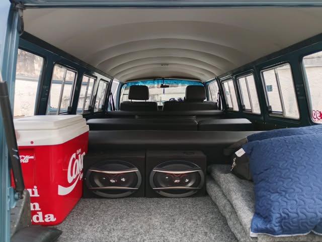 VOLKSWAGEN KOMBI - Imagem 13