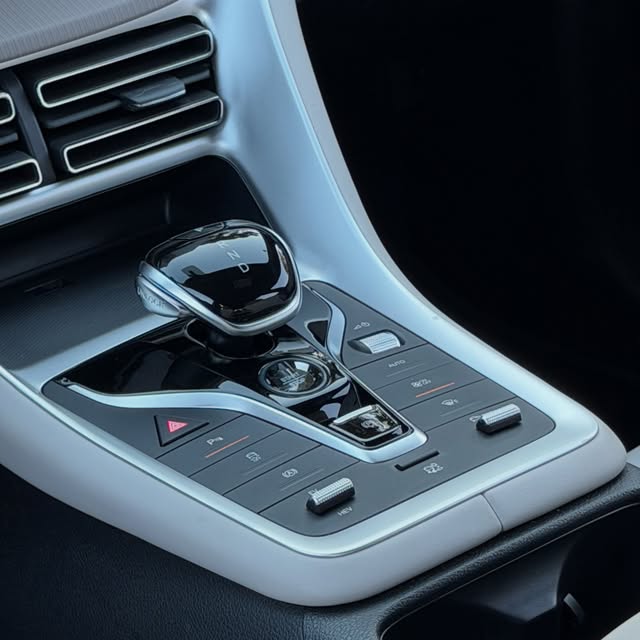 BYD SONG PRO GL 1.5 HÍBRIDO - Imagem 10
