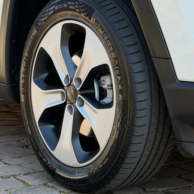 JEEP COMPASS LONGITUDE - Imagem 10