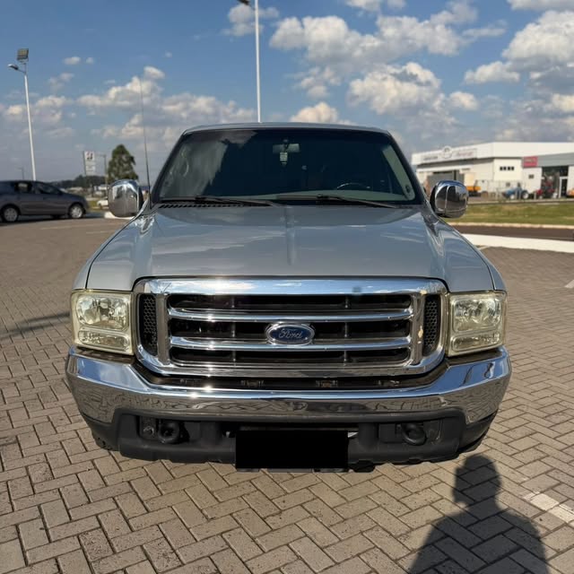 FORD F-250 XLT-L - Imagem 3