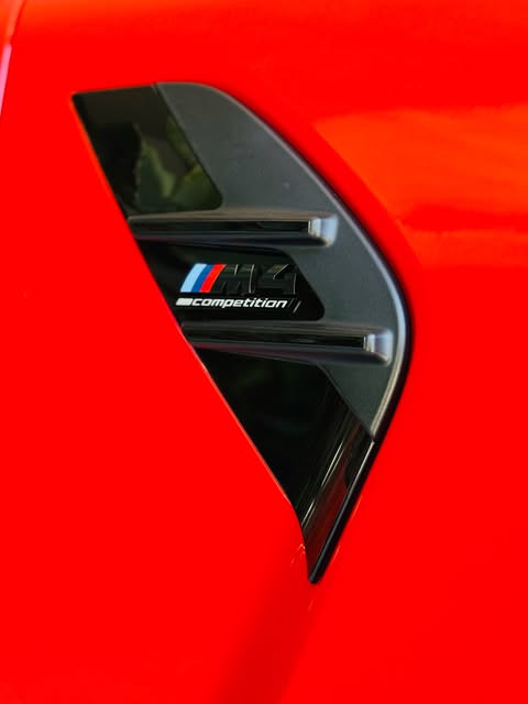 BMW M4 COMPETITION - Imagem 2
