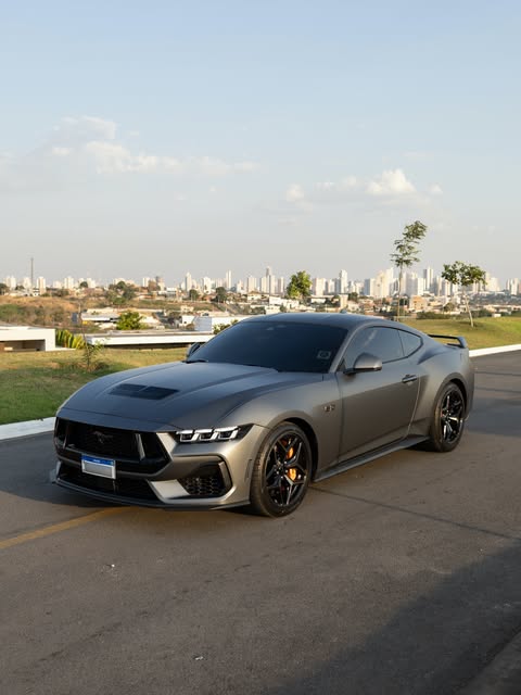 FORD MUSTANG GT 5.0 V8 - Imagem 1