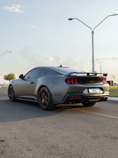 FORD MUSTANG GT 5.0 V8 - Imagem 14