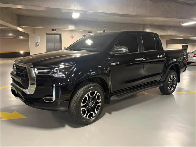 TOYOTA HILUX SRX 2.8 TURBO DIESEL - Imagem 1