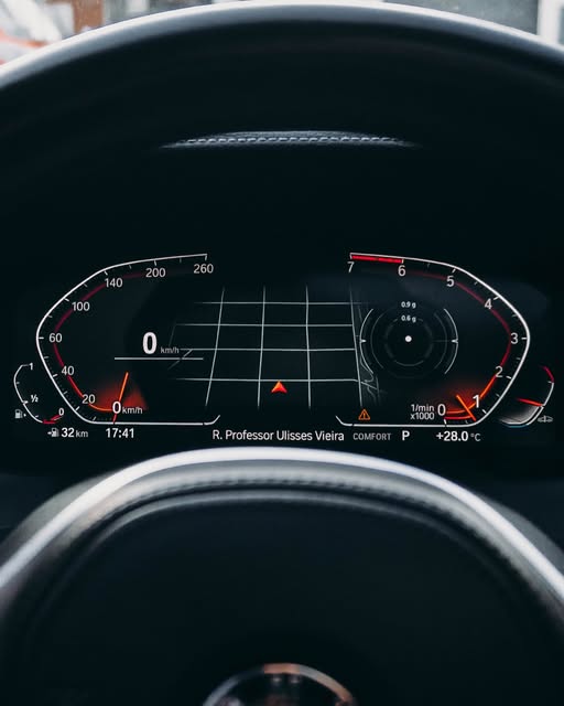 BMW 320I M SPORT - Imagem 4