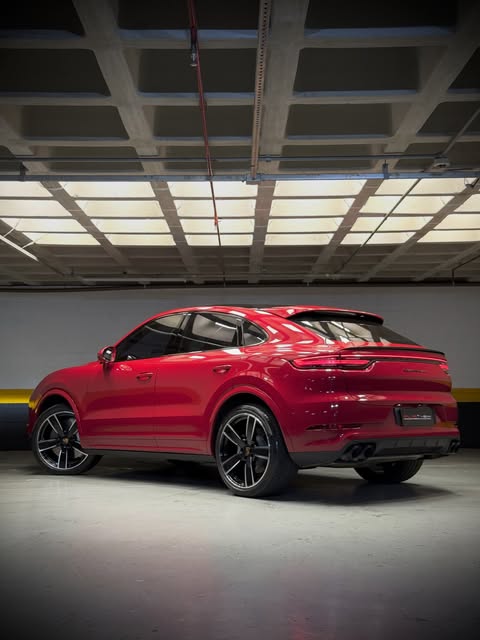 PORSCHE CAYENNE TURBO COUPÉ - Imagem 1