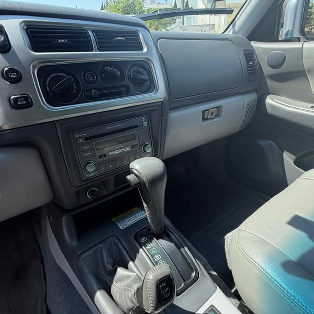 MITSUBISHI PAJERO - Imagem 8