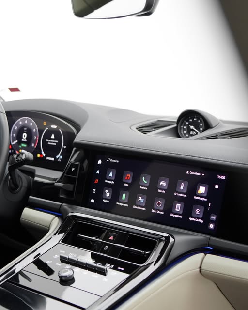 PORSCHE PANAMERA - Imagem 5