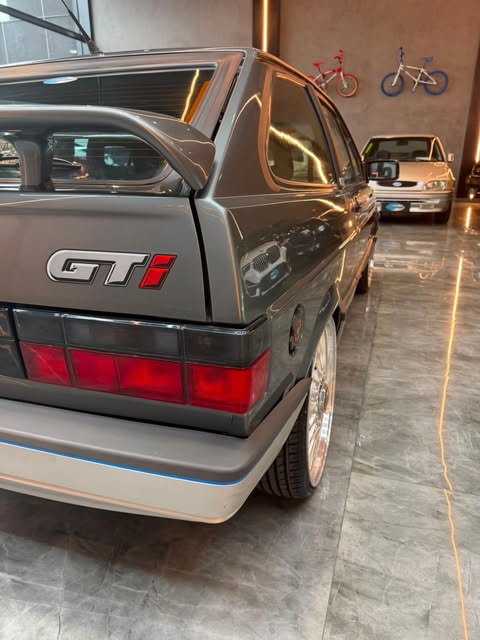 VOLKSWAGEN GOL GTI - Imagem 6