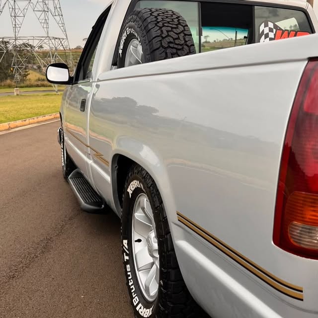 CHEVROLET SILVERADO D20 - Imagem 8