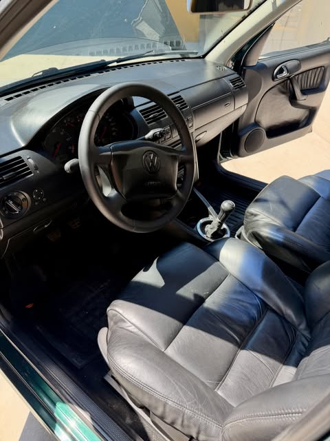 VOLKSWAGEN GOL GTI - Imagem 9