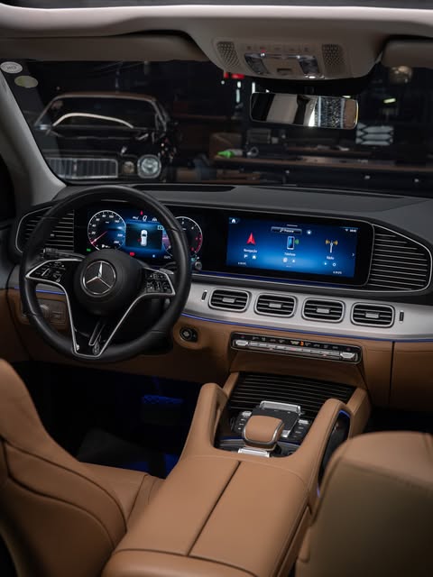 MERCEDES-BENZ GLE 450D - Imagem 1