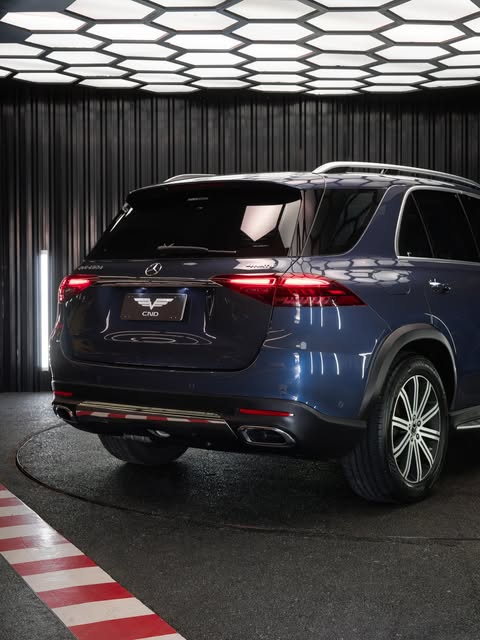 MERCEDES-BENZ GLE 450D - Imagem 14
