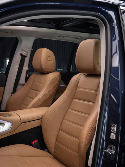MERCEDES-BENZ GLE 450D - Imagem 15