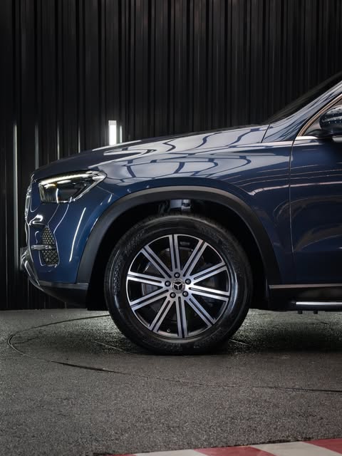 MERCEDES-BENZ GLE 450D - Imagem 10