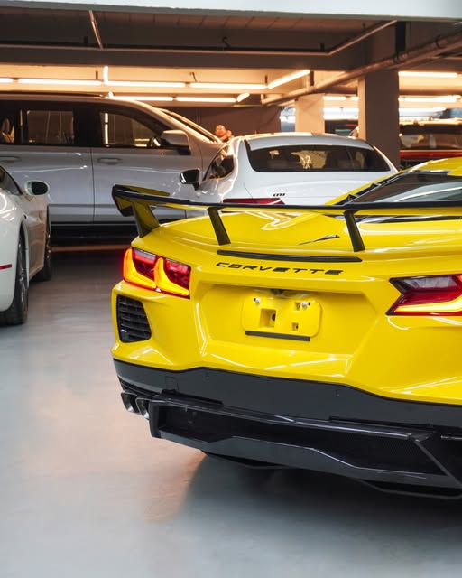CHEVROLET CORVETTE STINGRAY - Imagem 6