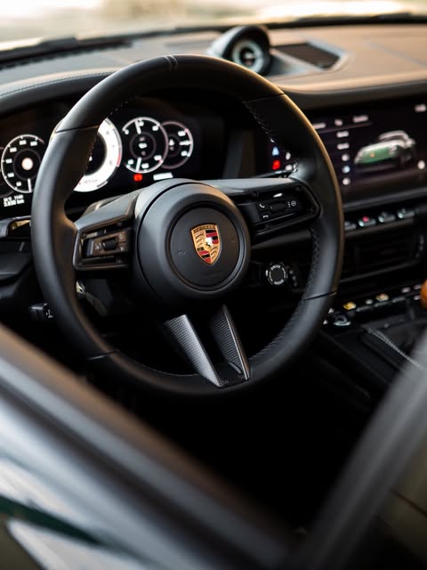 PORSCHE 911 CARRERA T - Imagem 11