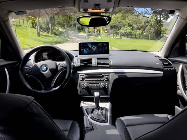 BMW 120I - Imagem 8