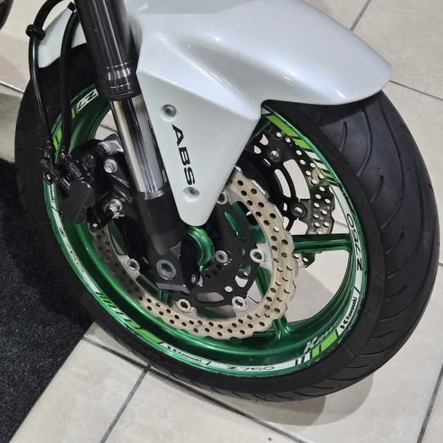 KAWASAKI Z 750 - Imagem 2