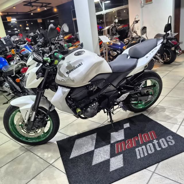 KAWASAKI Z 750 - Imagem 7