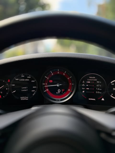 PORSCHE 911 CARRERA S - Imagem 8