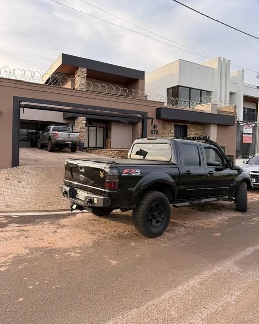 FORD RANGER LIMITED - Imagem 4