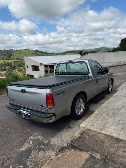 FORD F-250 XL-L - Imagem 4