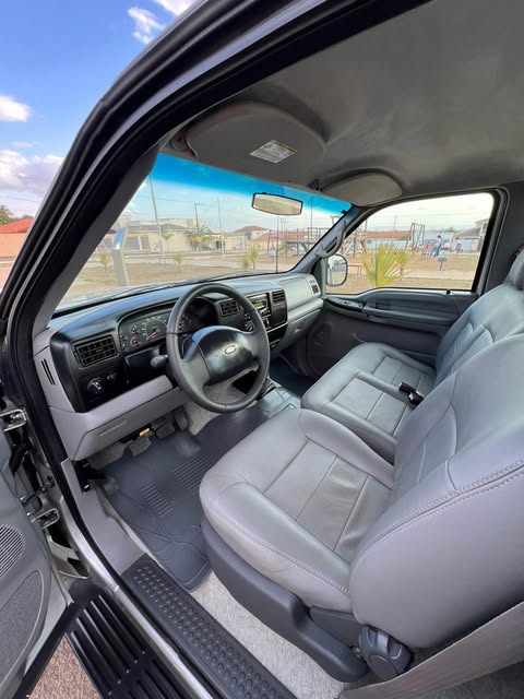 FORD F-250 XL-L - Imagem 5