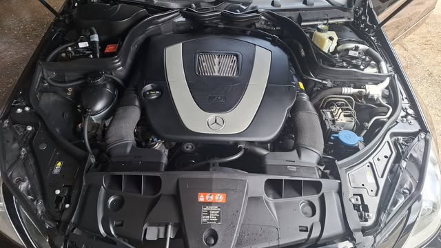 MERCEDES-BENZ E 350 CABRIOLET - Imagem 17