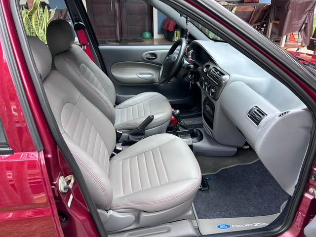 FORD ESCORT ZETEC - Imagem 15