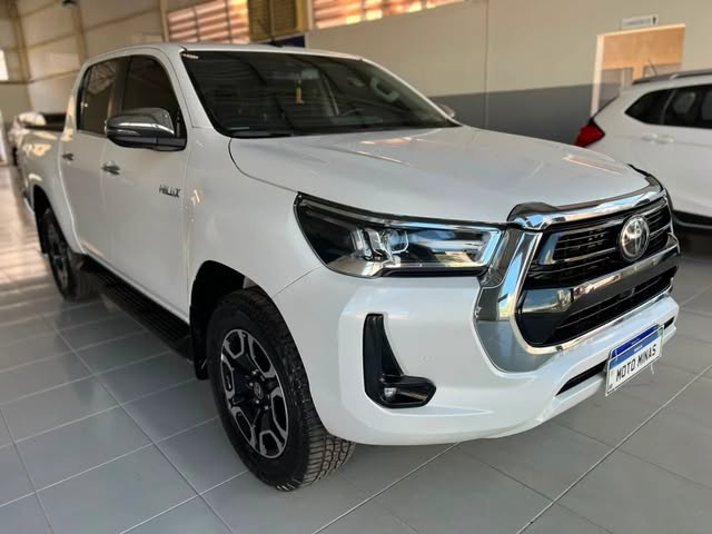 TOYOTA HILUX SRX - Imagem 3