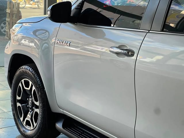 TOYOTA HILUX SRX - Imagem 10