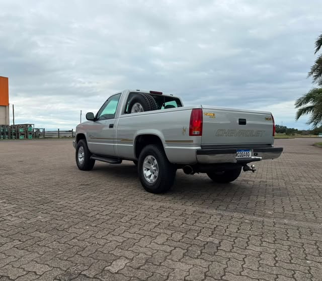 CHEVROLET SILVERADO - Imagem 5