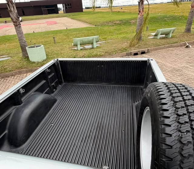 CHEVROLET SILVERADO - Imagem 7