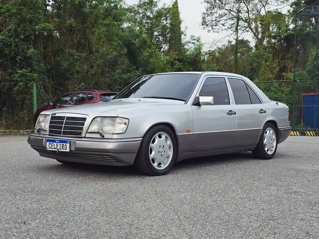 MERCEDES-BENZ E 320 - Imagem 2