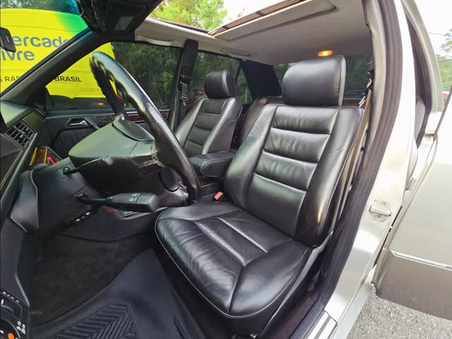 MERCEDES-BENZ E 320 - Imagem 8