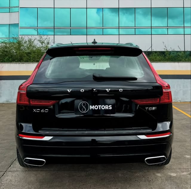 VOLVO XC60 INSCRIPTION T8 - Imagem 7