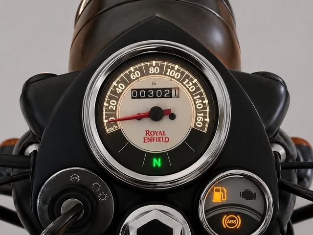 ROYAL ENFIELD CLASSIC 500 EDIÇÃO COMEMORATIVA 120 ANOS - Imagem 5