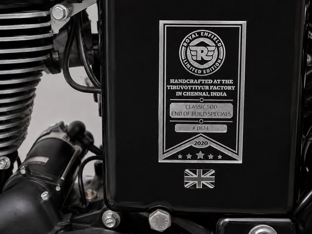 ROYAL ENFIELD CLASSIC 500 EDIÇÃO COMEMORATIVA 120 ANOS - Imagem 6