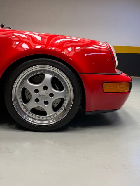 PORSCHE 911 TURBO 3.3 - Imagem 4