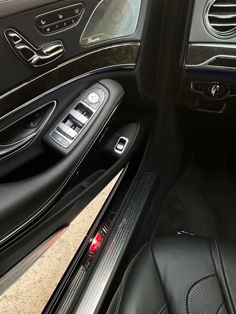 MERCEDES-BENZ S 63 AMG AMG - Imagem 18