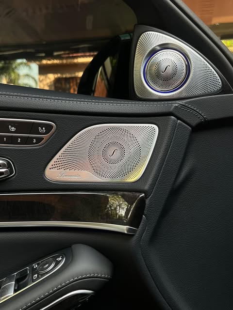 MERCEDES-BENZ S 63 AMG AMG - Imagem 9